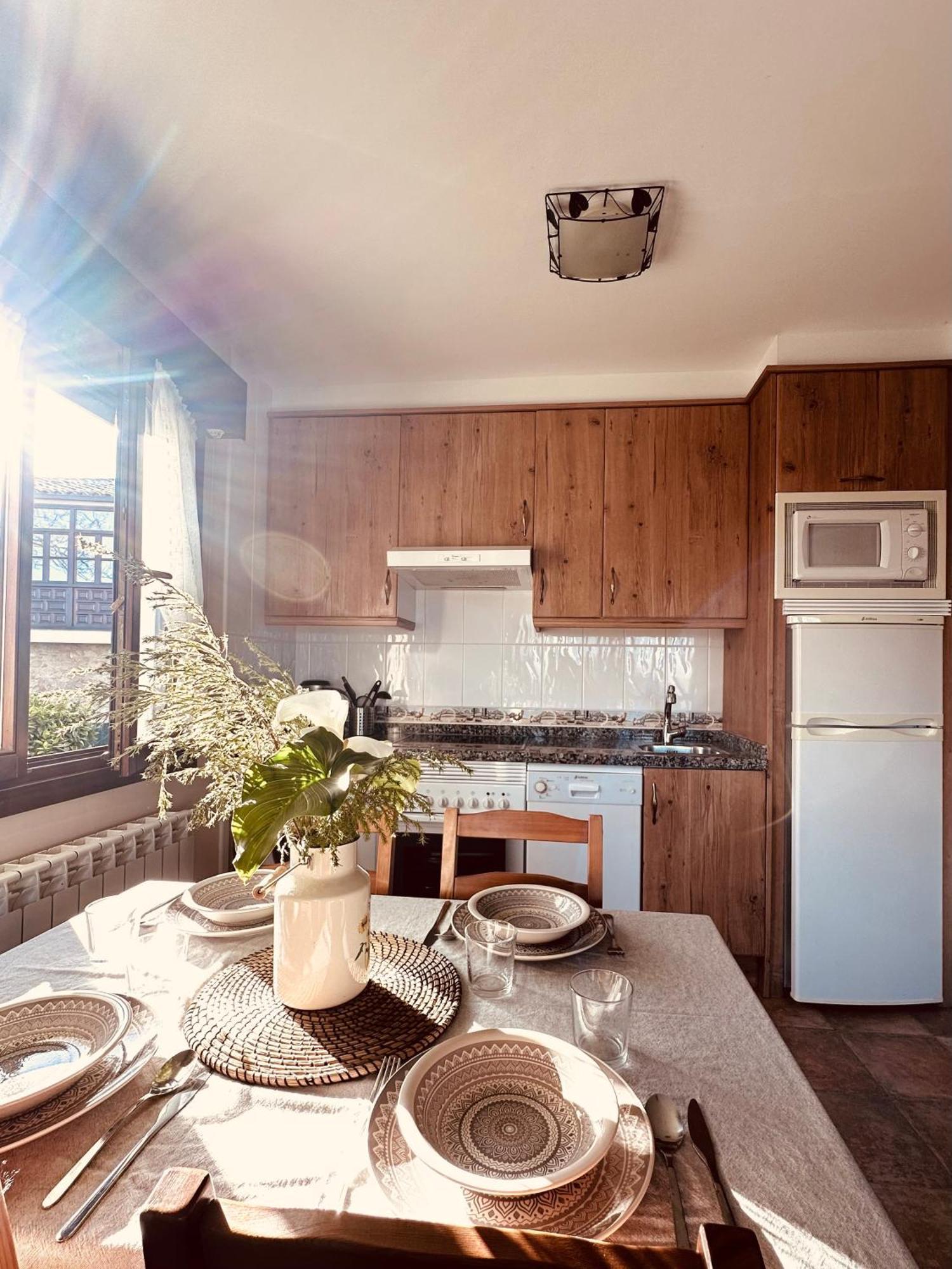 Los Castros Apartamentos Rurales A Llames de Pria ภายนอก รูปภาพ