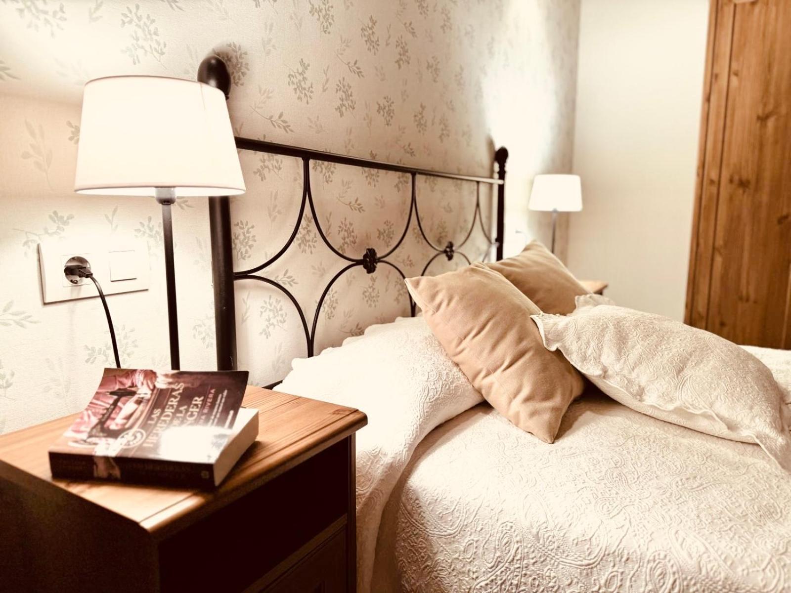 Los Castros Apartamentos Rurales A Llames de Pria ภายนอก รูปภาพ